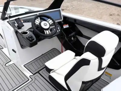 2026 Yamaha Boat 222SD Jet Boat