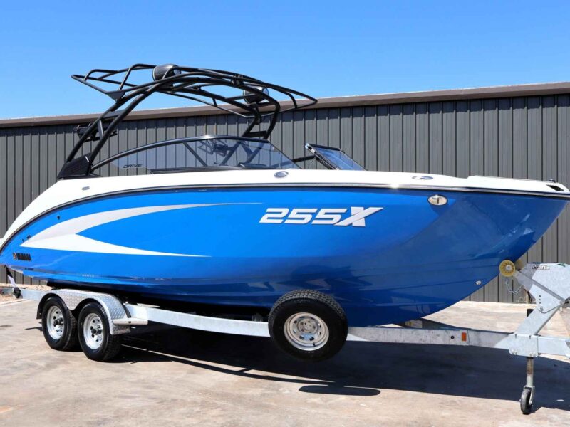 2025 Yamaha Boat 255XD Jet Boat (YB345B525)