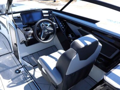 2025 Yamaha Boat 255XD Jet Boat (YB345B525)
