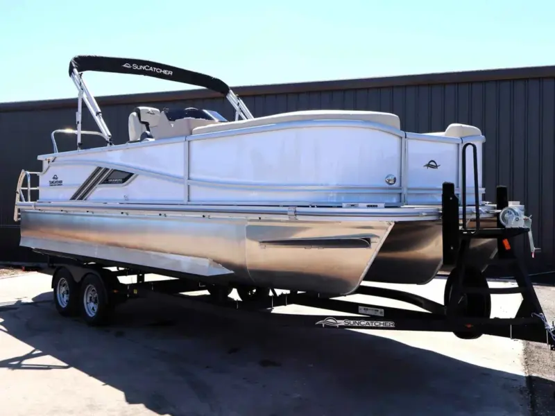 2026 SunCatcher Fusion 324SL Pontoon