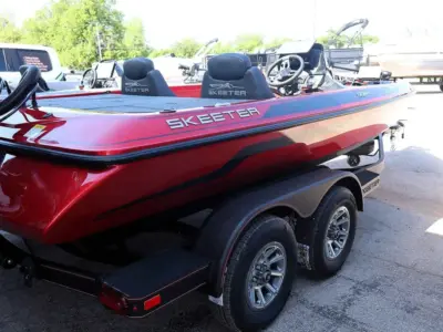 2026 Skeeter ZX200 W/Cover Bass Boat