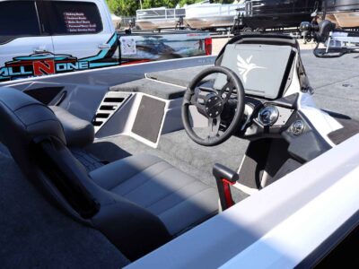 2026 Skeeter ZXR21SE W/Cover Bass Boat (S521G526)