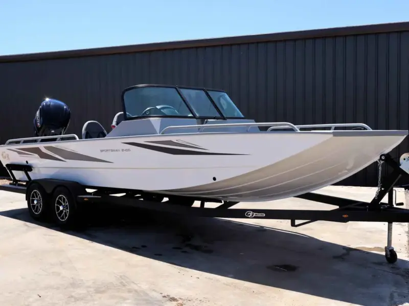 2026 G3 Sportsman 2400 Fishing