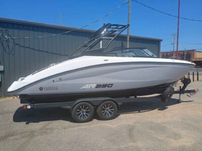 2026 Yamaha Boat AR250 Jet Boat (YB005F526)
