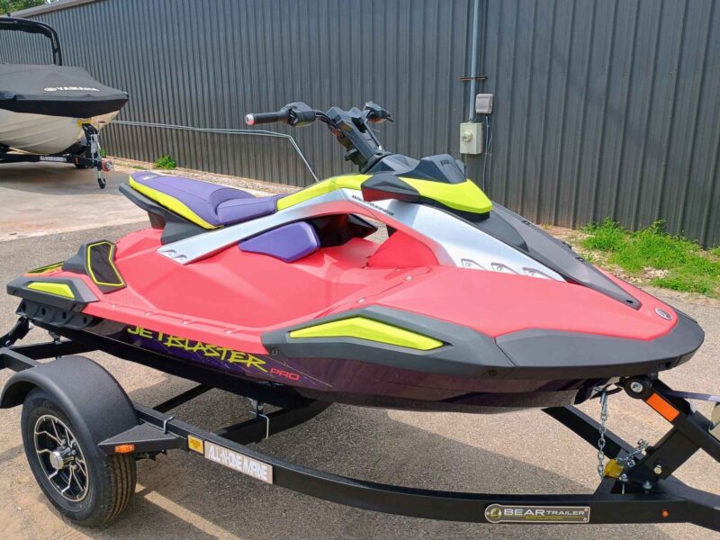 2025 Yamaha Waverunner Jetblaster DLX (3UP) PWC (YW613D525)