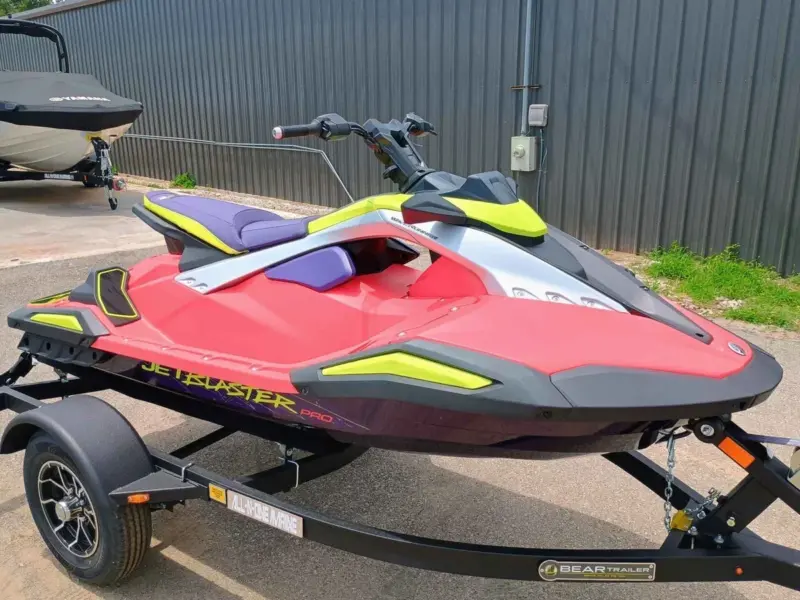 2026 Yamaha Waverunner JetBlaster Pro (3UP) PWC
