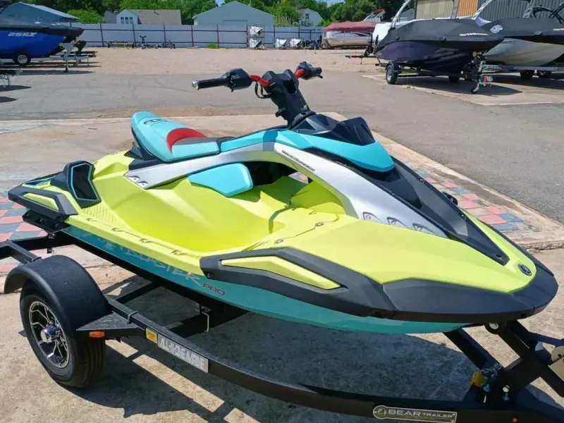 2025 Yamaha Waverunner Jetblaster Pro (2UP) PWC
