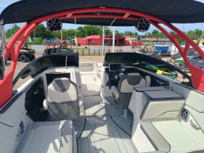 2022 Yamaha Boat 252XE Jet Boat (C175H122)
