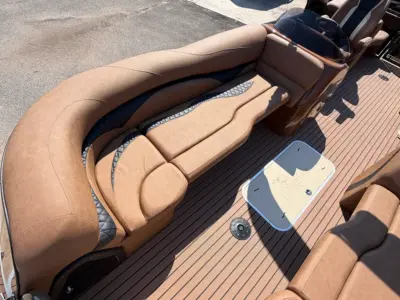 2027 Aloha Pontoons Club Series 230 LE Pontoon
