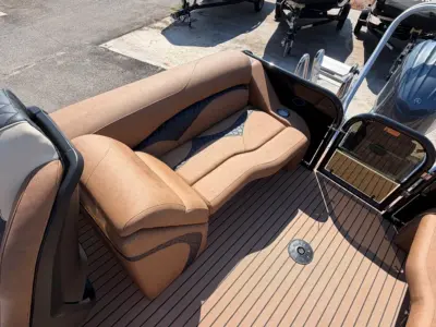 2027 Aloha Pontoons Club Series 230 LE Pontoon
