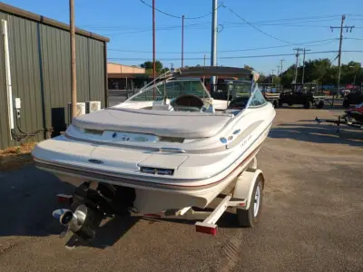2002 Maxum 1800SR2