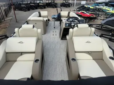 2027 SunCatcher Select 322SS Pontoon