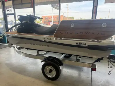 2027 Yamaha Boat Crosswave Jet Boat