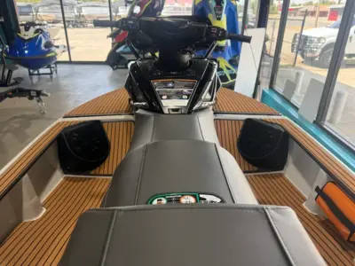 2027 Yamaha Boat Crosswave Jet Boat
