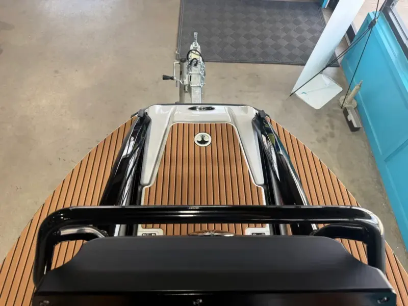 2027 Yamaha Boat Crosswave Jet Boat