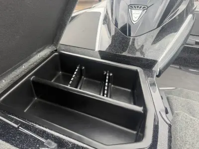 2027 Skeeter ZXE21 w/cover Bass Boat