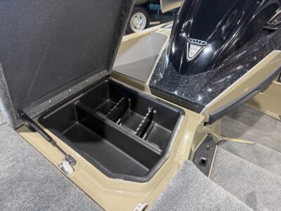 2027 Skeeter ZXE20 w/cover Bass Boat