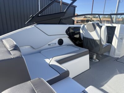 2027 Yamaha Boat AR250 Jet Boat
