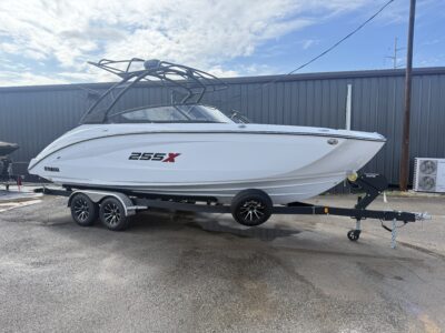 2027 Yamaha Boat 255XD Jet Boat