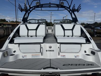 2027 Yamaha Boat 255XD Jet Boat