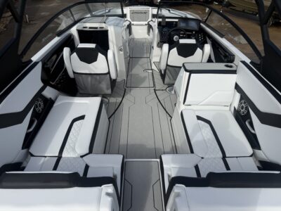 2027 Yamaha Boat 255XD Jet Boat
