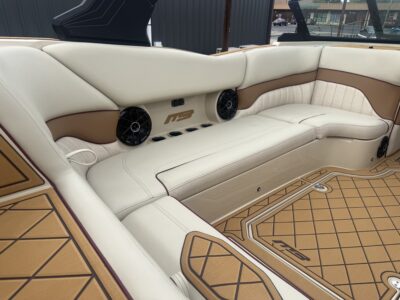 2027 MB SPORTS 21 B52 Alpha Wake/Surf Boat