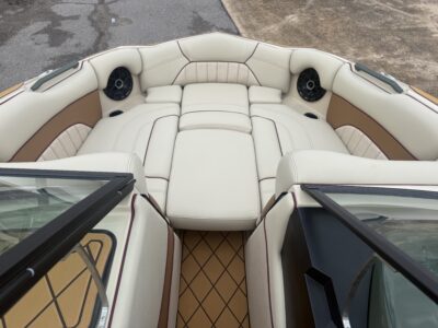 2027 MB SPORTS 21 B52 Alpha Wake/Surf Boat