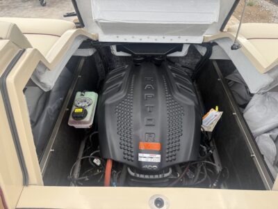 2027 MB SPORTS 21 B52 Alpha Wake/Surf Boat